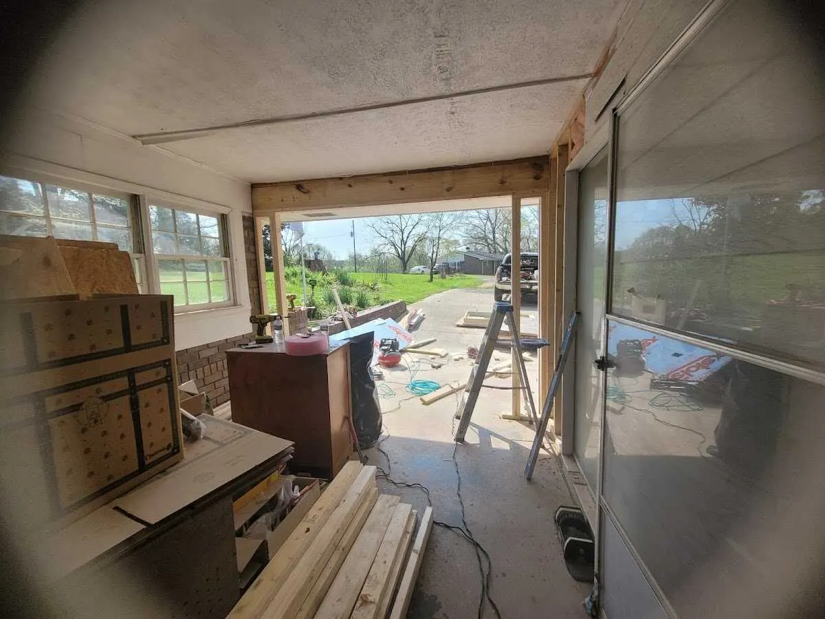 Air movers and dehumidifier for Drying & Dehumidification in Lovington